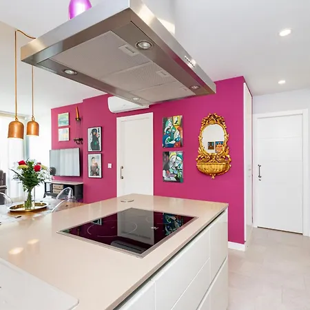 Escapada Perfecta En Terraza, Piscina Parking Y Sol