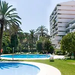Escapada Perfecta En Terraza, Piscina Parking Y Sol מארבלה