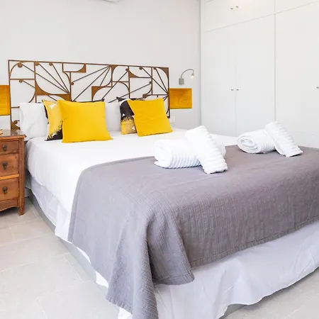 Escapada Perfecta En Terraza, Piscina Parking Y Sol