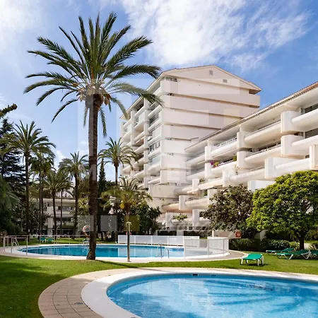 Escapada Perfecta En Terraza, Piscina Parking Y Sol *