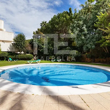 Escapada Perfecta En Terraza, Piscina Parking Y Sol Apartamento Marbella