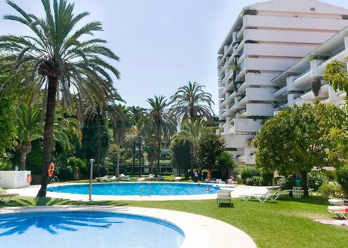 Escapada Perfecta En Terraza, Piscina Parking Y Sol Marbella