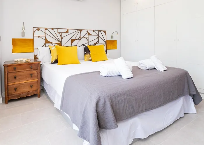 Escapada Perfecta En Terraza, Piscina Parking Y Sol